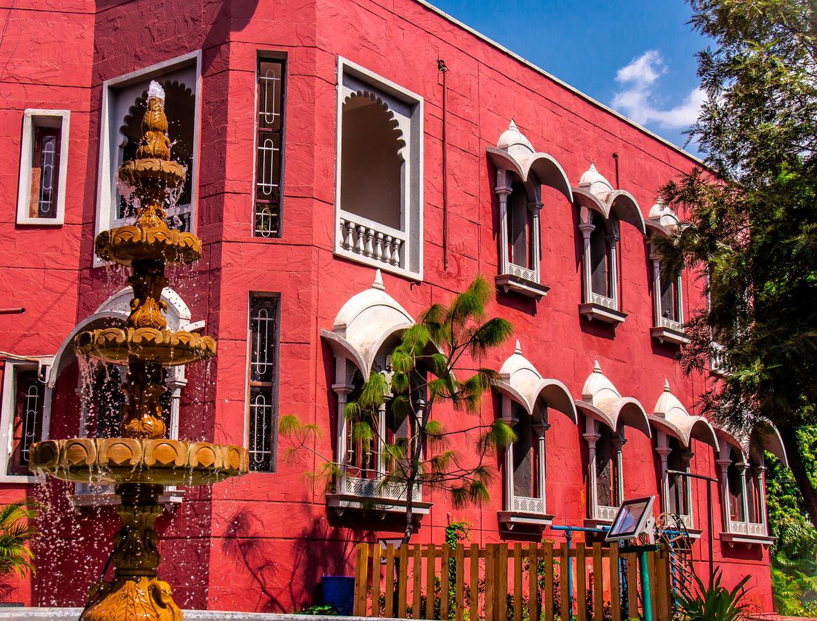 Oriental Palace Resorts Udaipur Exterior foto